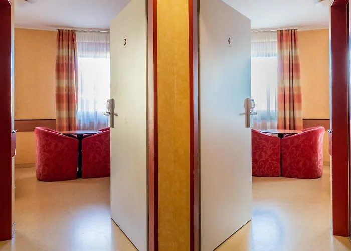 Corner モーテル ザラエゲルセグ