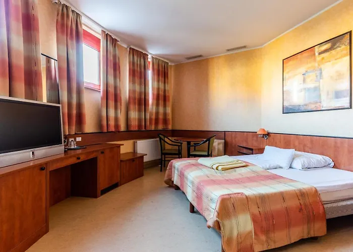 モーテル Corner ザラエゲルセグ